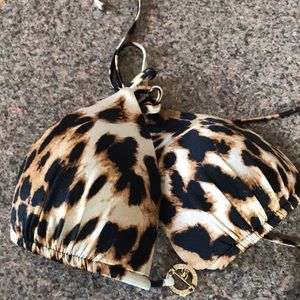 Victoria’s Secret Leopard Print Bikini Top Large